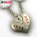 Customize girls ladies half heart metal iron couple paris souvenir keychain